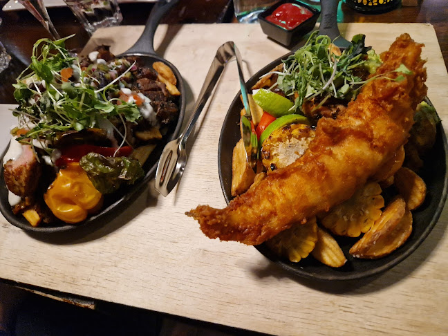 Comentarii opinii despre Kerubi