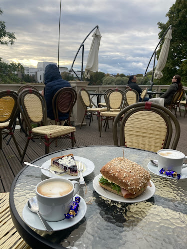 Art Cafe Taideterassi - Helsinki