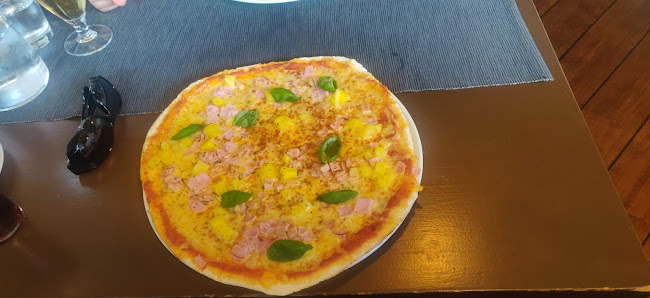Pizzeria Napoli (SULJETTU, toimii nykyään nimellä Ravintola Napoli) - Ravintola-ala