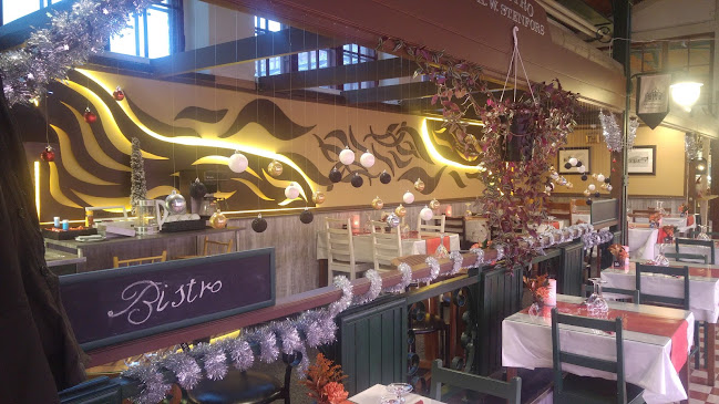 Vaasanpuistikko 18 Inside the market hall (Saluhallen/Kauppahalli, Vaasanpuistikko 18, 65100 Vaasa