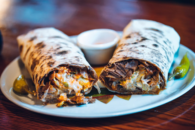 Comentarii opinii despre Adalia Kebab Pizzeria