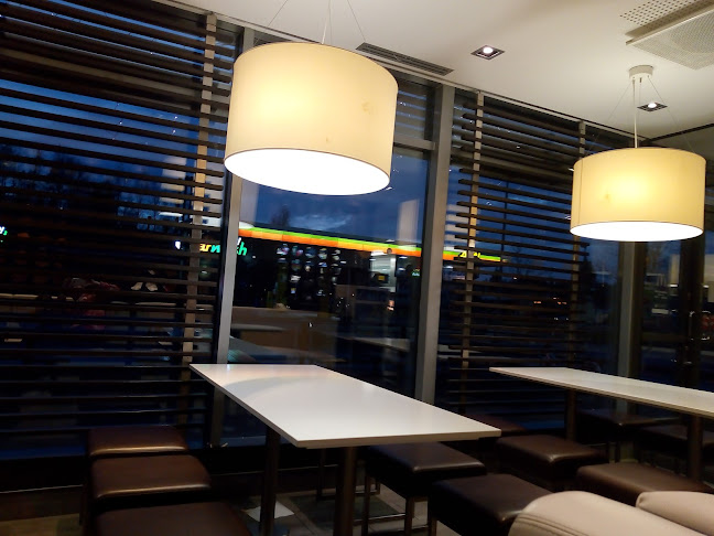 Comentarii opinii despre McDonald's Vantaa Vaarala