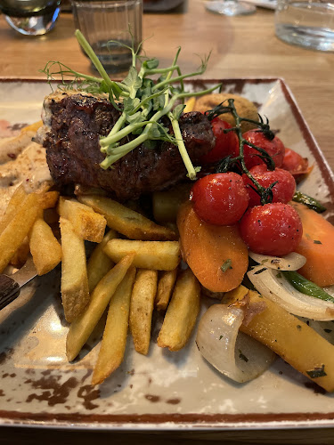 Capri - Ravintola-ala