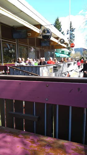 Tikkuraitti 17, 01300 Vantaa