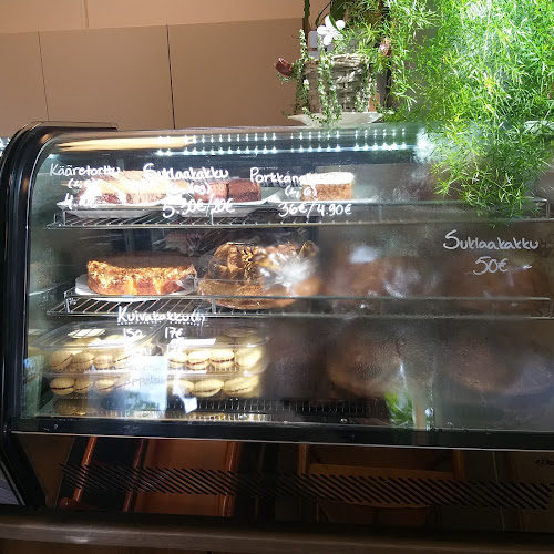 Comentarii opinii despre Kahvila Helmi