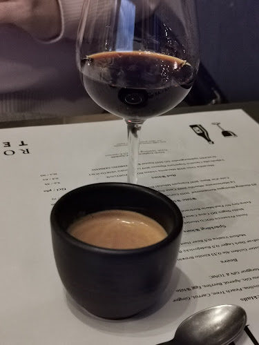 Comentarii opinii despre Roster Turku