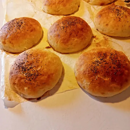 PIZZA & BURGER Koli Kahvio Pohjoinen tarina - Ravintola-ala