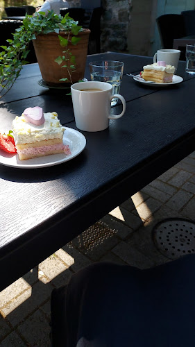 Muuntamokahvila - Ravintola-ala