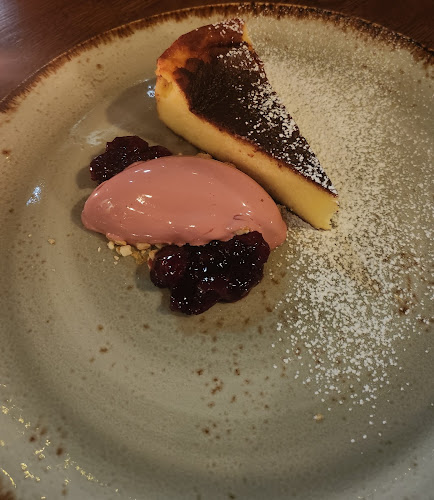 Comentarii opinii despre Gustavo