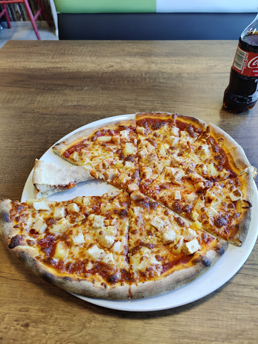 Mosa Pizzeria - Ravintola-ala