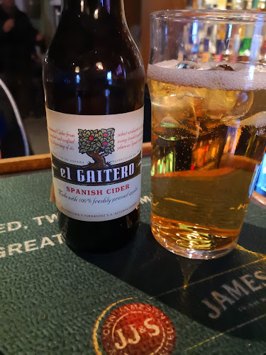 Pub Hukka - Ravintola-ala