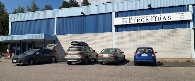 Kierrätysmyymälä Retrokeidas | Väentupa ry - Ravintola-ala