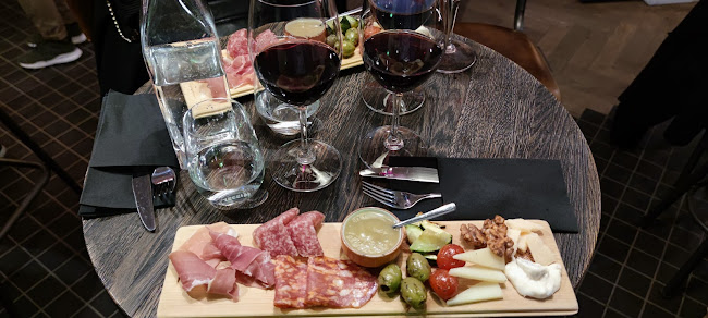 Bricco Annankatu Phone number