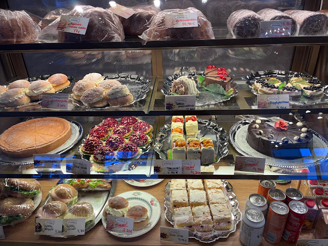 Comentarii opinii despre Kotileipomo Antinkaapo Oy