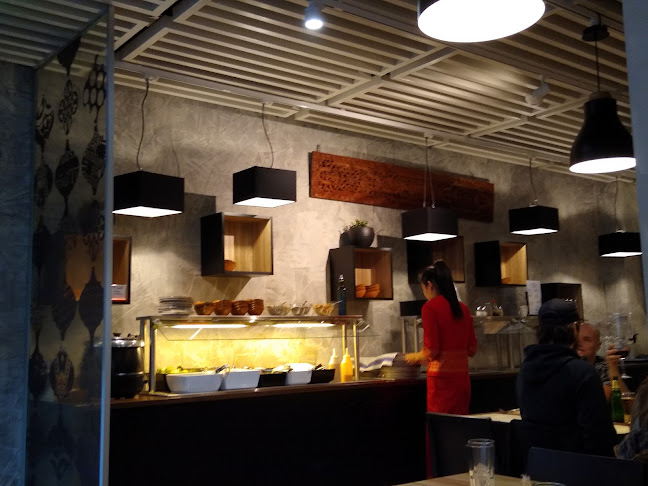 Thai & Laos Restaurant - Ravintola-ala