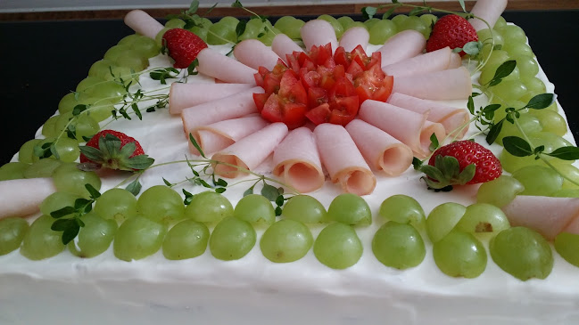 Pitopalvelu KHAN'S lunch & catering Open Times