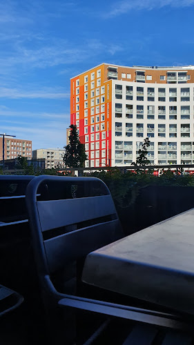 Zirkonipolku 2 B, 01700 Vantaa