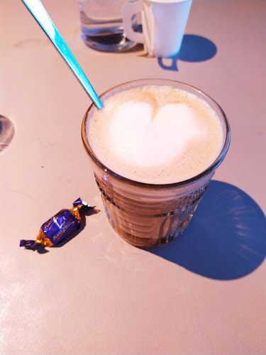 Opinii despre Cafe & Bar 21 în Rovaniemi - Ravintola-ala