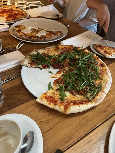 Opinii despre Mamma Rosa în Helsinki - Ravintola-ala