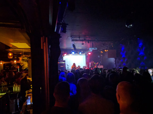 Kuudes linja Open Times