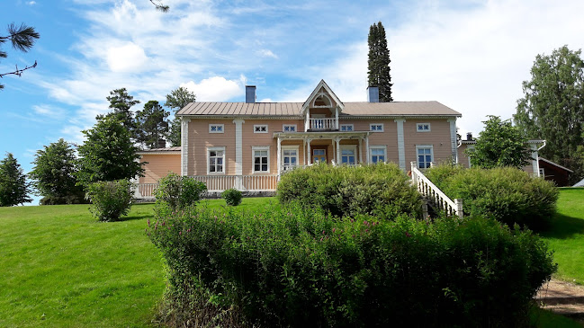 Comentarii opinii despre Pappilan Pidot Oy / Keuruun vanha pappila