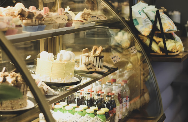 Frangipani Bakery & Café