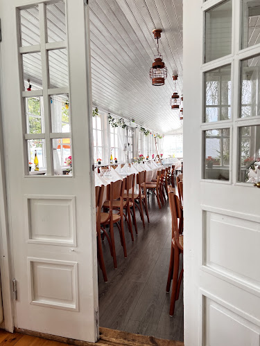 Bar & Restaurant Kommodori