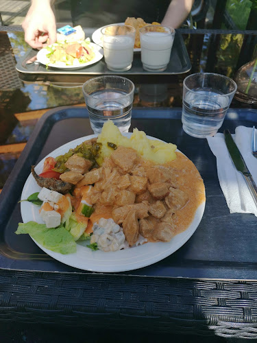 Comentarii opinii despre Lounas-Kahvila Saimi Oy