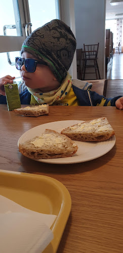 Ullan Pakari - Ravintola-ala