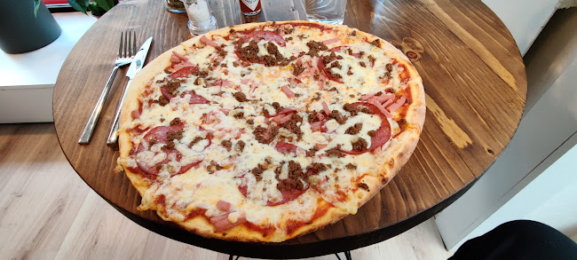 Comentarii opinii despre Madez Lounge