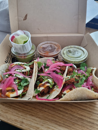 MEXICALI - Mexican & Californian Kitchen- - Ravintola-ala