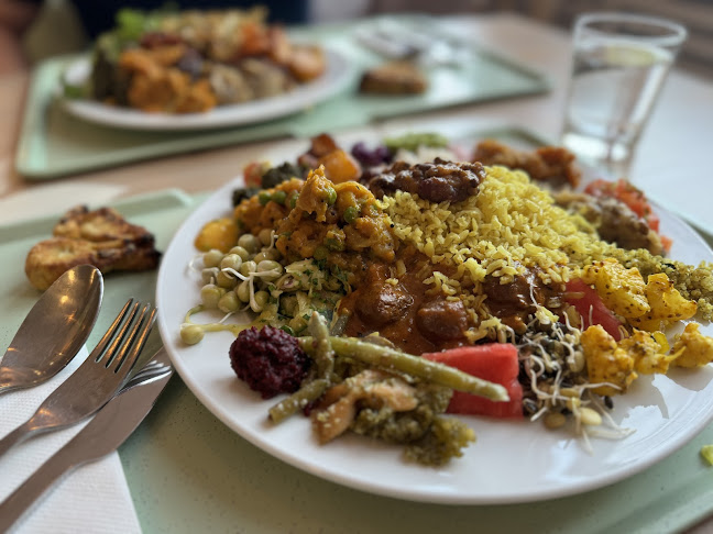 Kasvisravintola Brindavan - Helsinki