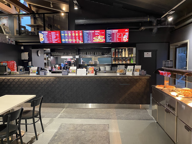 Santa´s Pizza & Burger - Ravintola-ala