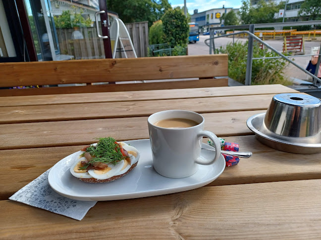 Opinii despre Kahvila Helmi în Helsinki - Ravintola-ala