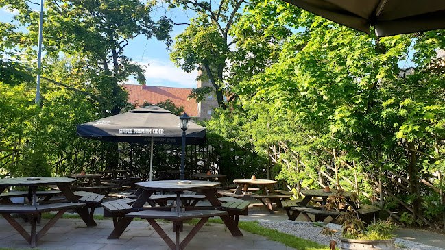 Black Sheep Pub & Terrace