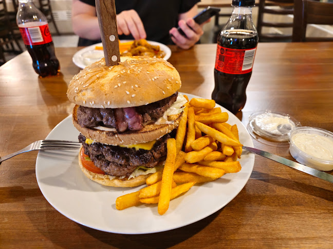 Comentarii opinii despre Special Burger