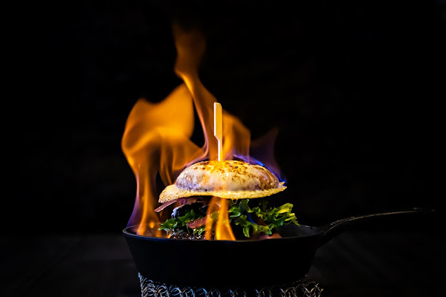 Reviews of Iloisen Pojan Street Food Bar in Tampere - Ravintola-ala