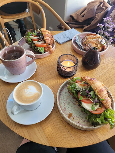 Aurakatu 1, 20100 Turku