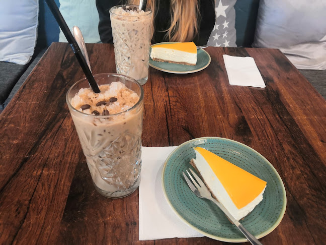 Comentarii opinii despre Phin Coffee