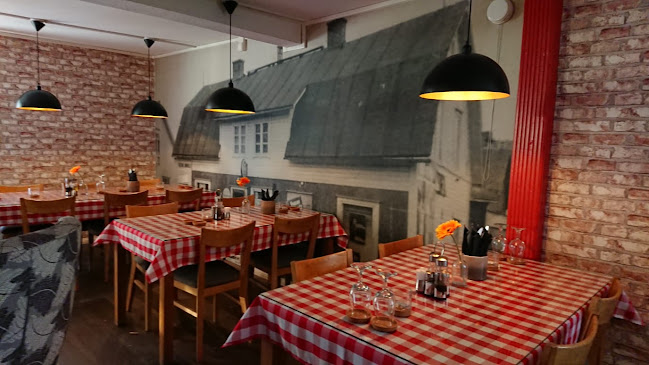 Pihlajan Pizzatalo ja Kahvila Open Times
