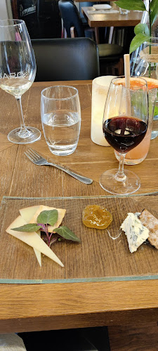 Comments and reviews of Figaro Restaurant