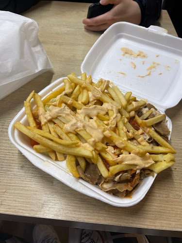 Comentarii opinii despre Royal Kebab Pizzeria