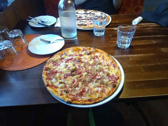 Bella Pizzeria - Ravintola-ala
