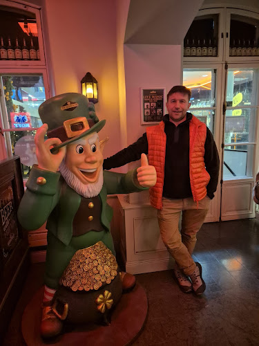 Aurakatu 10, 20100 Turku