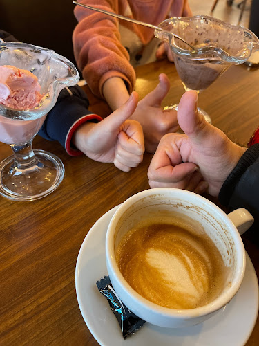 Randa Café - Ravintola-ala