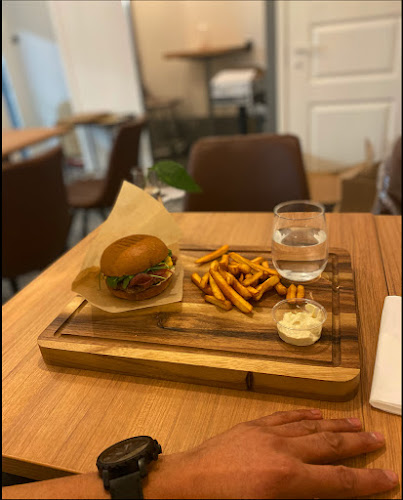 Eteläkatu 1, 13100 Hämeenlinna