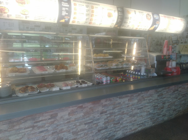 Kahvila-Ravintola Ezzo - Ravintola-ala