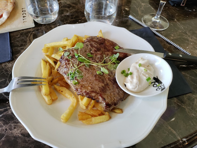 Ravintola Locale - Ravintola-ala