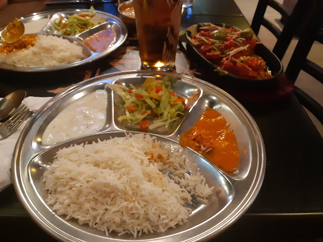 Ravintola Monal Indian Cuisine - Ravintola-ala