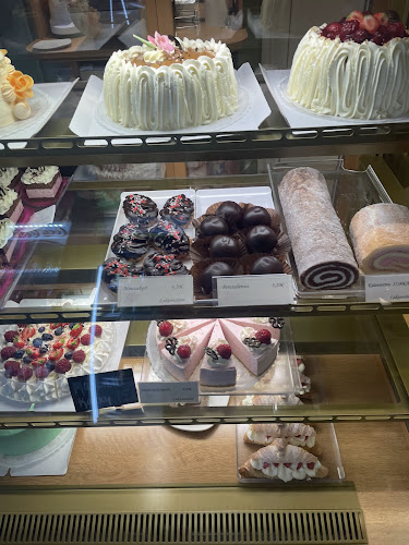 Opinii despre Tiihosen kahvila-konditoria în Laitila - Ravintola-ala